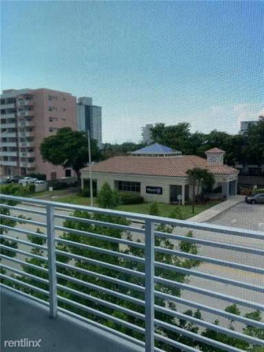 Main picture of 1343 N Ocean Blvd