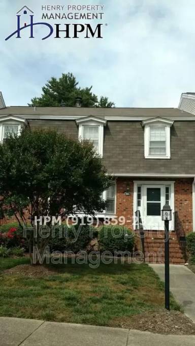 Main picture of 903 Hampshire Ct