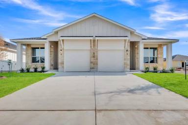Main picture of 2922 Quail Ridge Ln