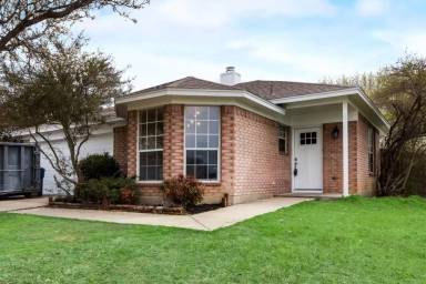 Main picture of 629 Green Mountain Rd