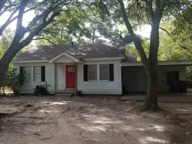 Main picture of 500 Harmony Hill Dr