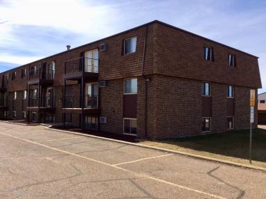 Main picture of 1678 Prairie Ave