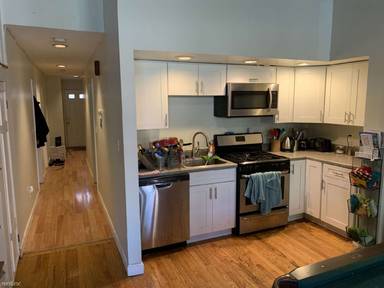 Main picture of 108 Central St