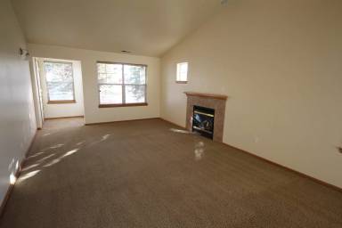 Main picture of 3243 SW Juniper Ave