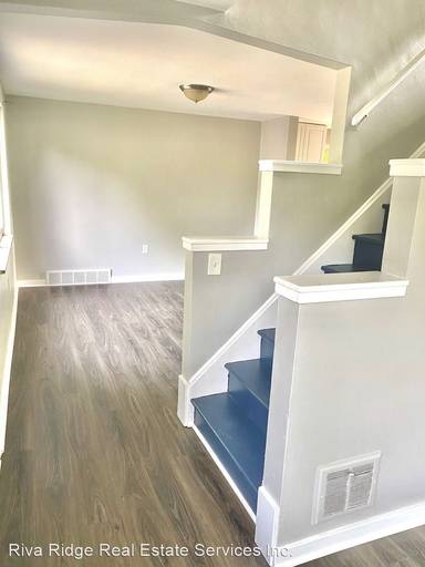 Main picture of 106 Urban Dr