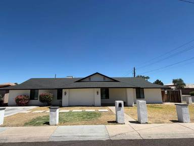 Main picture of 5502 W Frier Dr