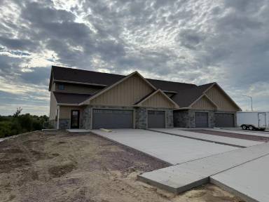 Main picture of 5616 E Brennan Dr