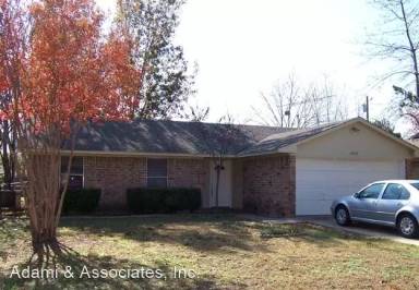 Main picture of 3322 Kingfisher Ln