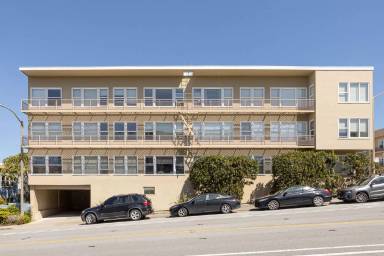 Main picture of 95 Heather Ave