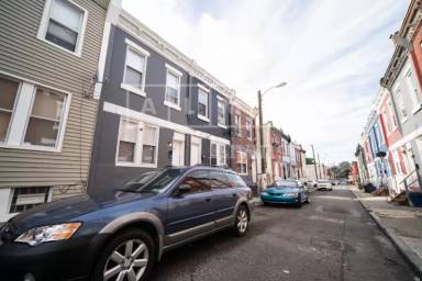 Main picture of 2523 N Opal St