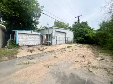 Main picture of 1128 Jerry Ln