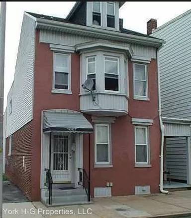 Main picture of 1027 E Market St