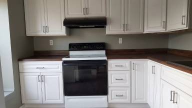 Main picture of 995 Bern Dr