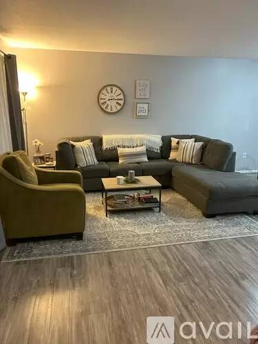 Main picture of 1077 Shady Lake Dr