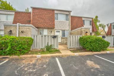 Main picture of 207 Justin Dr