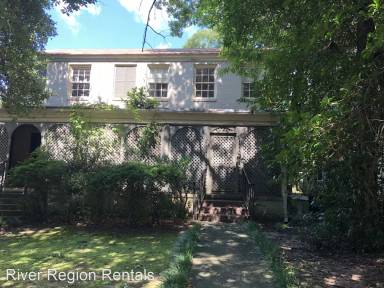 Main picture of 1101 S Hull St