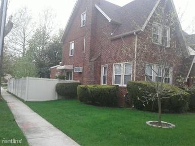 Main picture of 8642 241st St