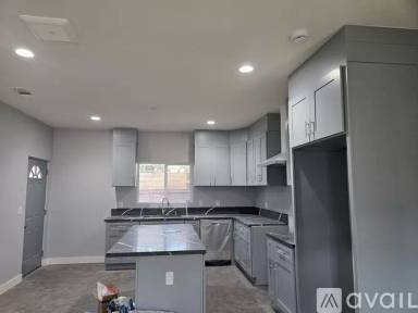 Main picture of 3175 Freese Ave