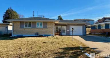 Main picture of 5217 N 85th St