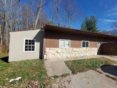 Main picture of 2478 N Main St