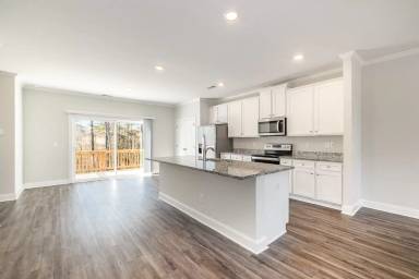 Main picture of 5205 Deep Channel Dr