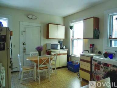 Main picture of 355-65 Prospect St