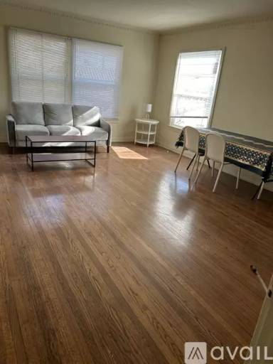 Main picture of 1758 Glendon Ave