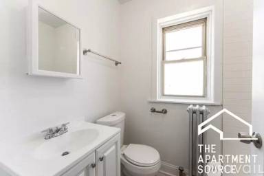 Main picture of 2109 Grove Ave