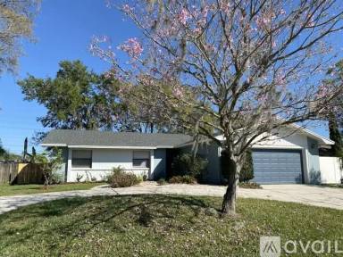 Main picture of 3920 Woodburn Loop E