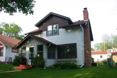 Main picture of 2219 Cleveland St NE