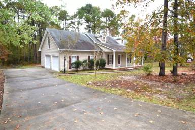 Main picture of 42 Lotus Ln