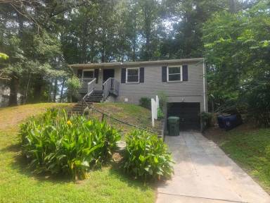 Main picture of 459 Fairlane Cir NW