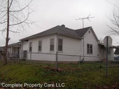 Main picture of 1419 W 13th St