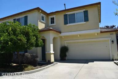 Main picture of 660 Embassy Cir