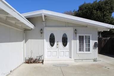 Main picture of 318 Hiddenlake Dr