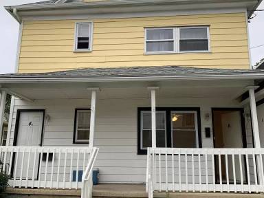Main picture of 4 Barnard Ave