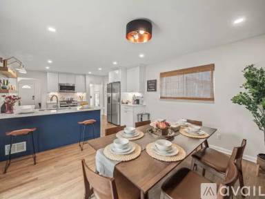 Main picture of 3203 N Altadena Ave