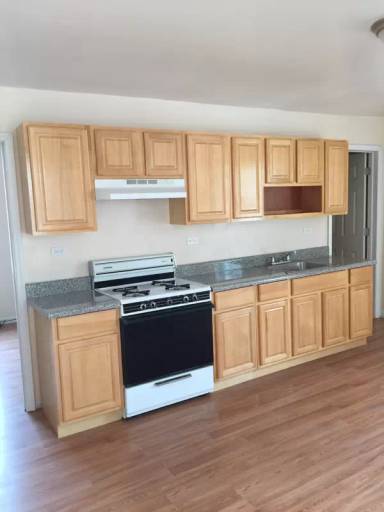 Main picture of 86 Cedar St