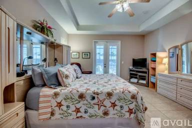 Main picture of 5219 SW 11th Pl