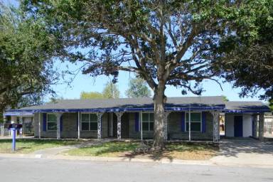 Main picture of 2330 N 1st St
