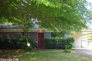 Main picture of 9810-9816 Comstock Rd