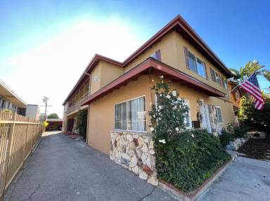 Main picture of 14228 Erwin St