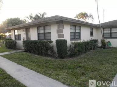 Main picture of 4648 Summit Blvd