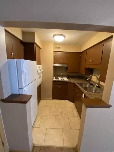 Main picture of 1400 S 20th St