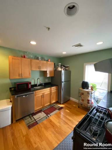 Main picture of 171 Walnut St