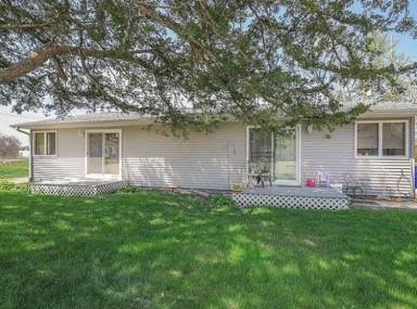 Main picture of 437 N Stewart St