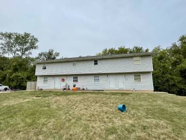 Main picture of 904 Deer Run