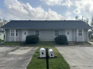 Main picture of 816 Link Rd