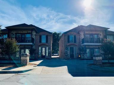 Main picture of 3229 S University Dr