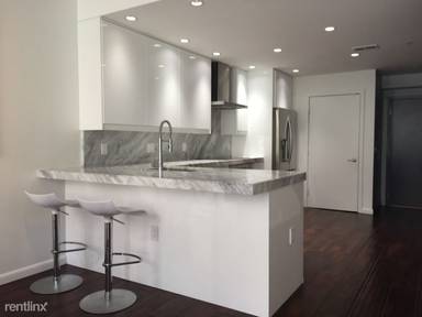Main picture of 400 Mass Ave Condos